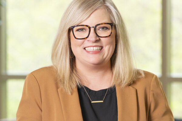Stacy Roth Joins DLR Group