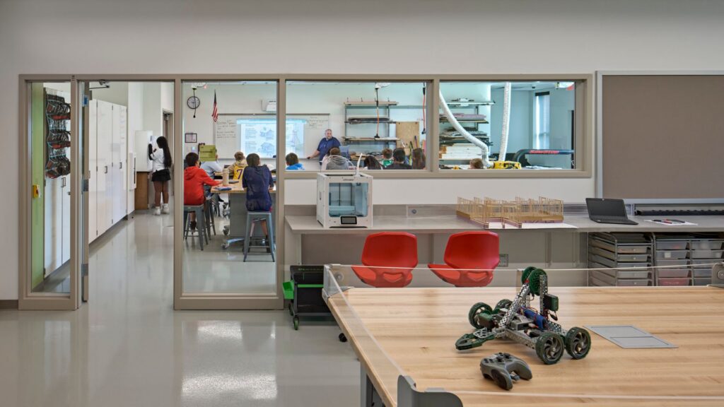 The brand new two-story, 112,784 square foot facility is adaptable for current and future pedagogy, incorporating state-of-the-art spaces for STEM/STEAM and performing arts, community access and resources, and sustainability integrations that keep the new school adaptable for generations to come. 