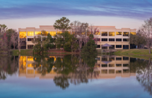 Lincoln Memorial University (LMU) has expanded its health sciences footprint in Northeast Florida with an Orange Park campus that will house osteopathic medicine and veterinary medicine programs.