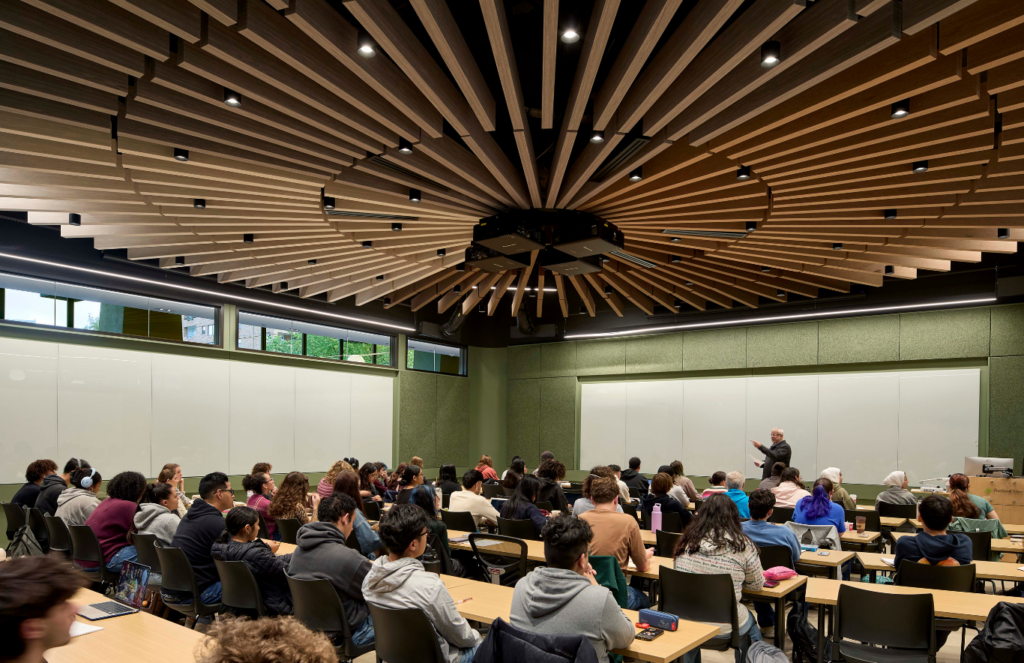 Student voices informed everything from room programming to circulation patterns, lighting, and informal learning areas.