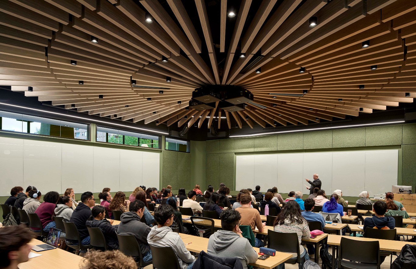 Student voices informed everything from room programming to circulation patterns, lighting, and informal learning areas.