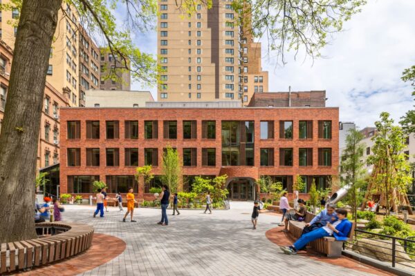 The new building’s brick façade matches the diverse masonry palette found in the campus’ existing historical buildings.
