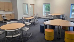 Specialized Curiosity Centers link the Learning Communities on each floor.